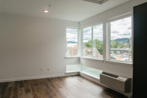 7448 N Saint Louis Ave #303, Dining Room View 3