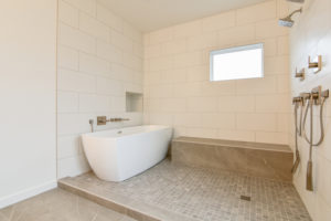 7050 NE 7th Spec Build, Bathroom