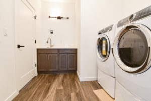 7050 NE 7th Spec Build, Bathroom View 4