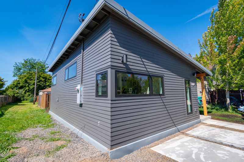2277 NE Liberty St, Front View 4