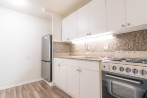 3811 S Water Ave #8, Kitchen