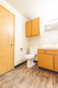 12851 SE Foster Rd, Bathroom