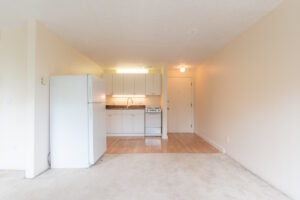 3807 S Water Ave #10, Kitchen