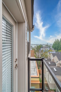 1834 NW 25th Ave #504, Balcony