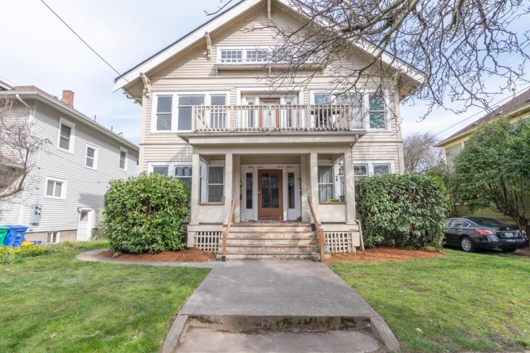 4018 SE 10th Ave, Front