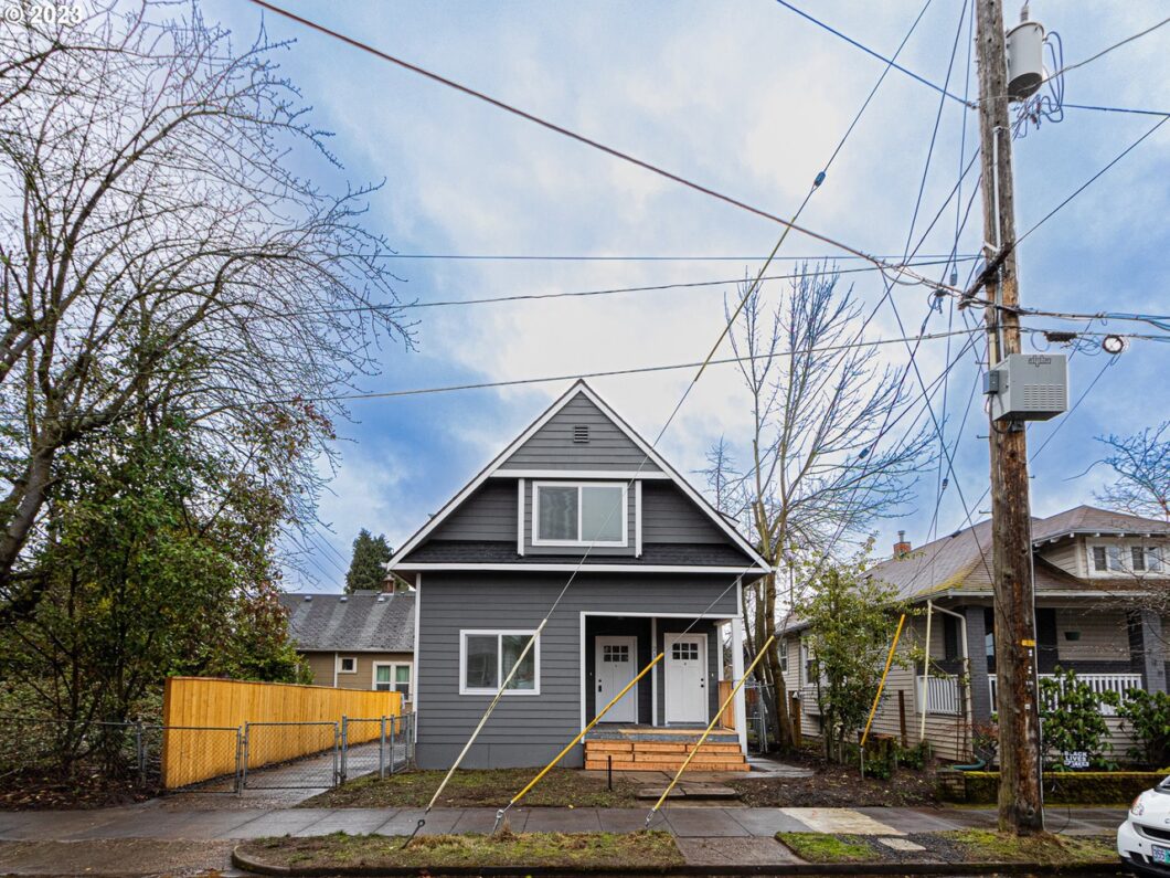 212 N Blandena Unit B, Front