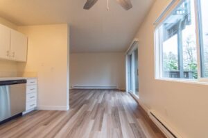6235 SW Burlingame Ave #102, Living Room