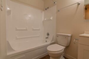 6235 SW Burlingame Ave #102, Bathroom