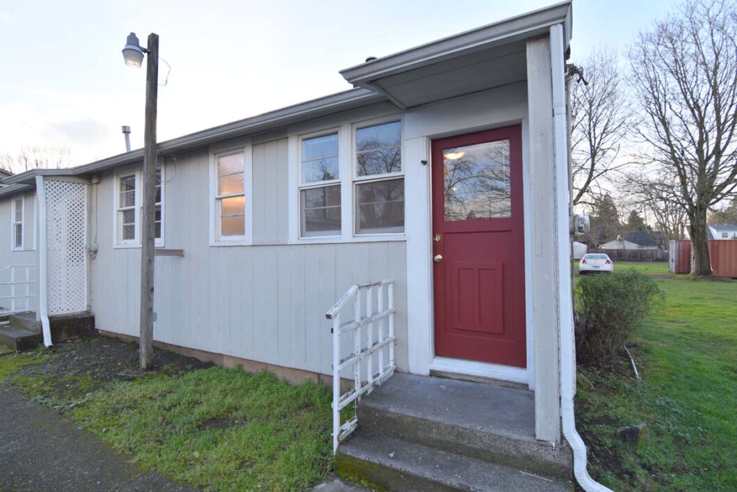 4336 NE 57th Ave, Front