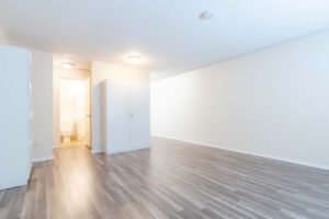 3811 S Water Ave #16, Living Room