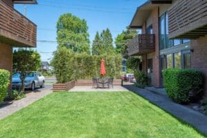 2504 N Rosa Parks Way, Portland, OR 97217