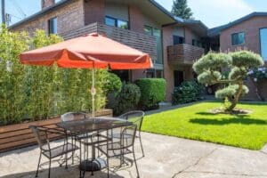 2504 N Rosa Parks Way, Portland, OR 97217